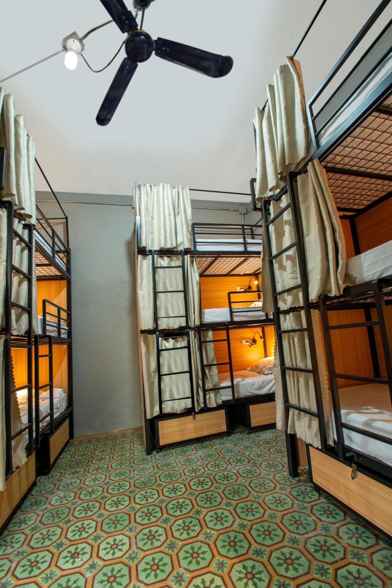 מדיין Jep Hostel מראה חיצוני תמונה